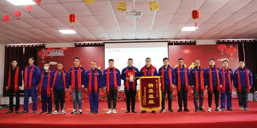 精英班組.jpg 精英班組.jpg